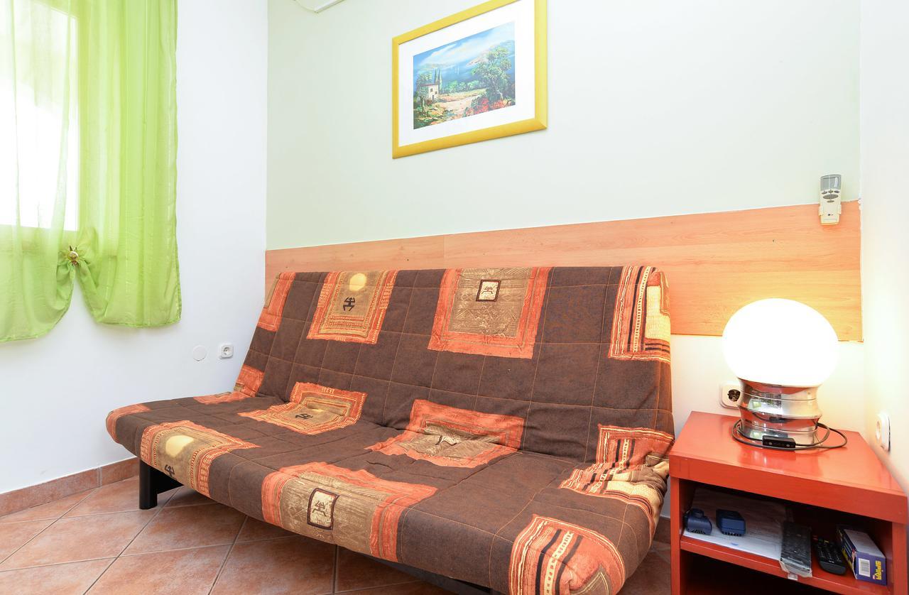 Apartments Denis 344 ฟาชานา ภายนอก รูปภาพ