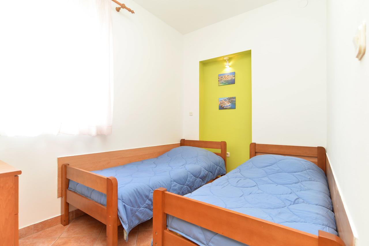 Apartments Denis 344 ฟาชานา ภายนอก รูปภาพ