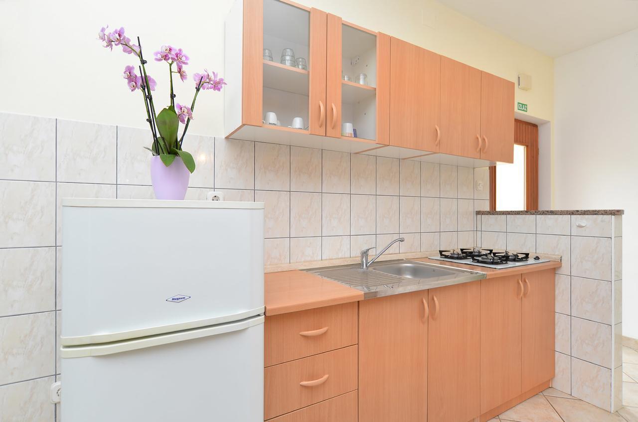 Apartments Denis 344 ฟาชานา ภายนอก รูปภาพ