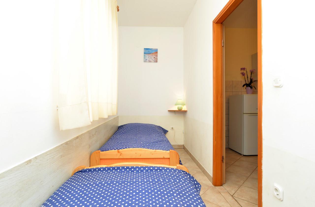 Apartments Denis 344 ฟาชานา ภายนอก รูปภาพ